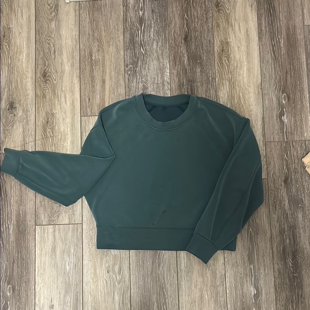 Lululemon Perfectly oversized Crop Crew